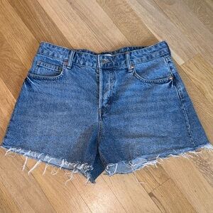 H&M Medium Blue Denim Frayed Hem Shorts